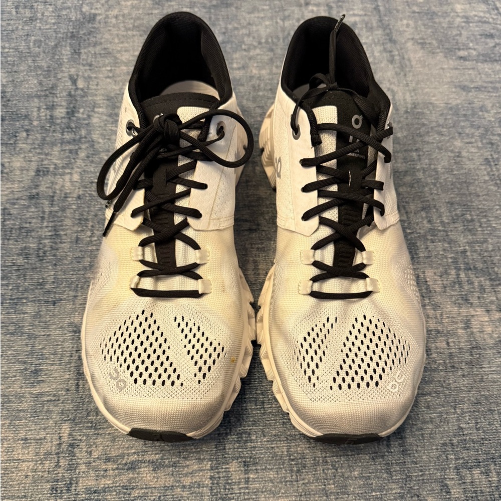 ONCLOUD white sneakers